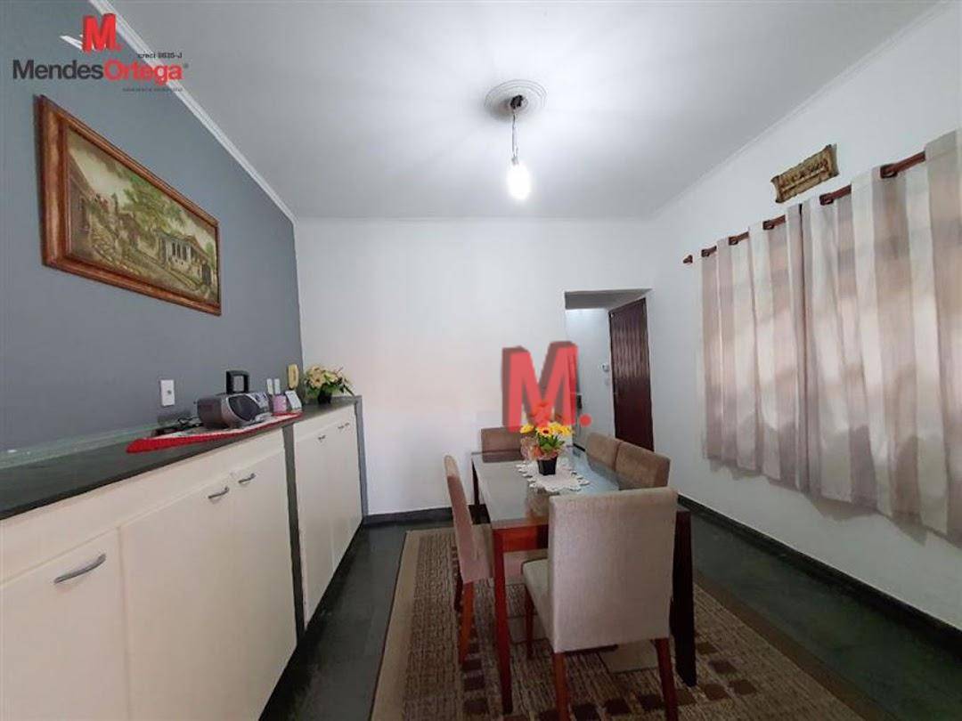 Casa à venda com 3 quartos, 193m² - Foto 8