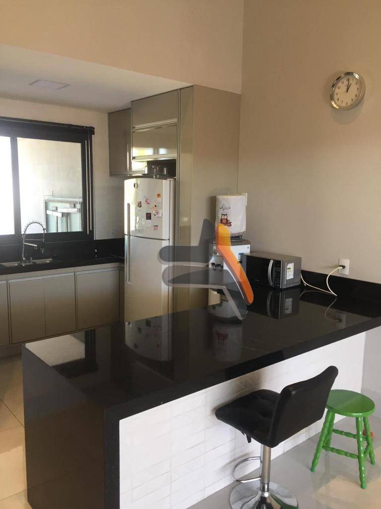 Casa à venda com 3 quartos, 235m² - Foto 17