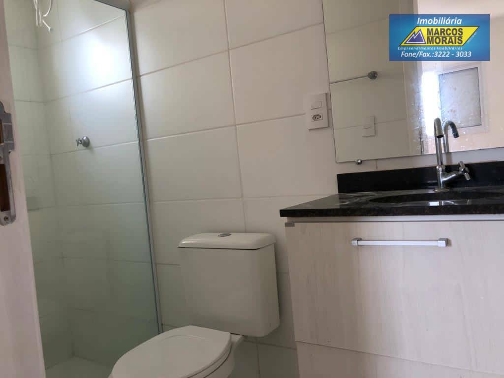 Apartamento à venda com 2 quartos, 70m² - Foto 10