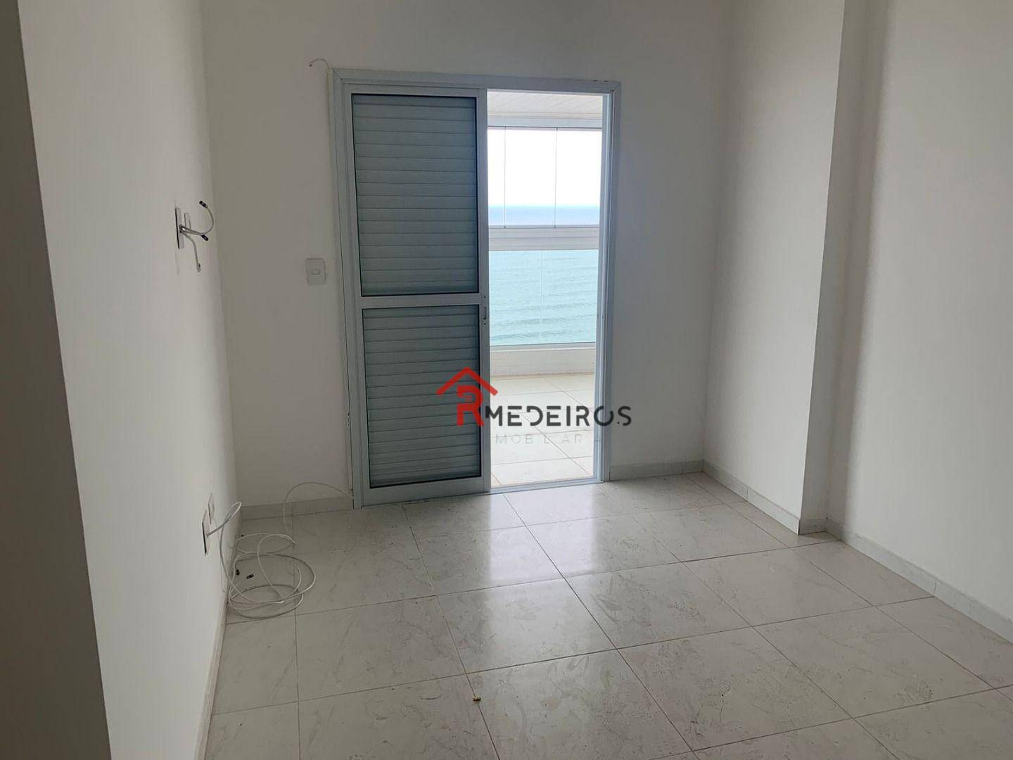 Apartamento à venda com 3 quartos, 206m² - Foto 19