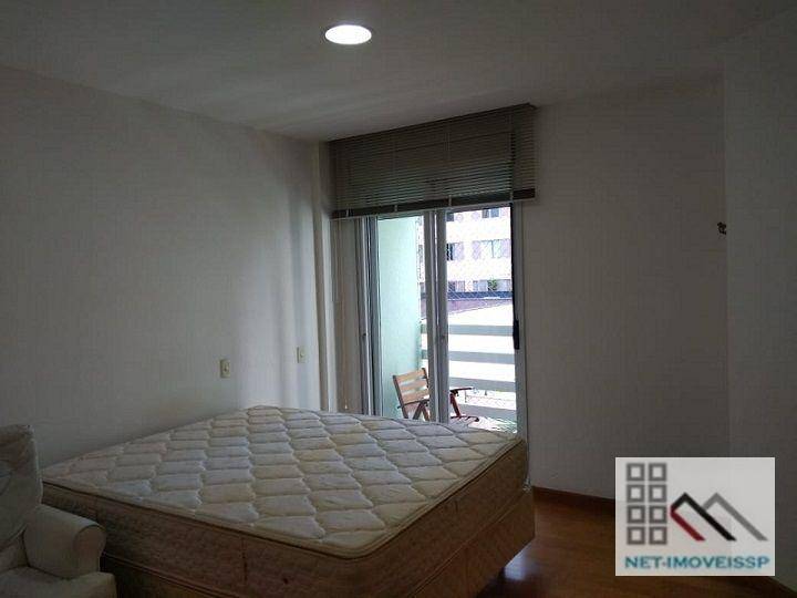 Apartamento para alugar com 2 quartos, 100m² - Foto 16