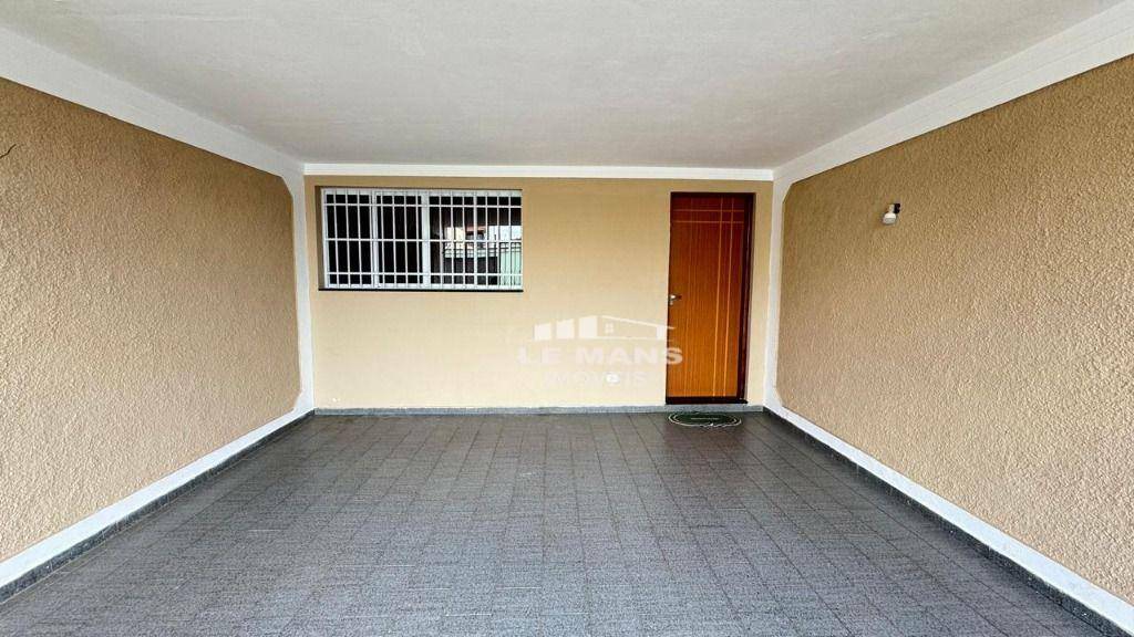 Casa à venda com 2 quartos, 110m² - Foto 2