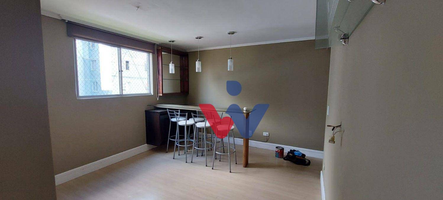 Apartamento à venda com 2 quartos, 45m² - Foto 3