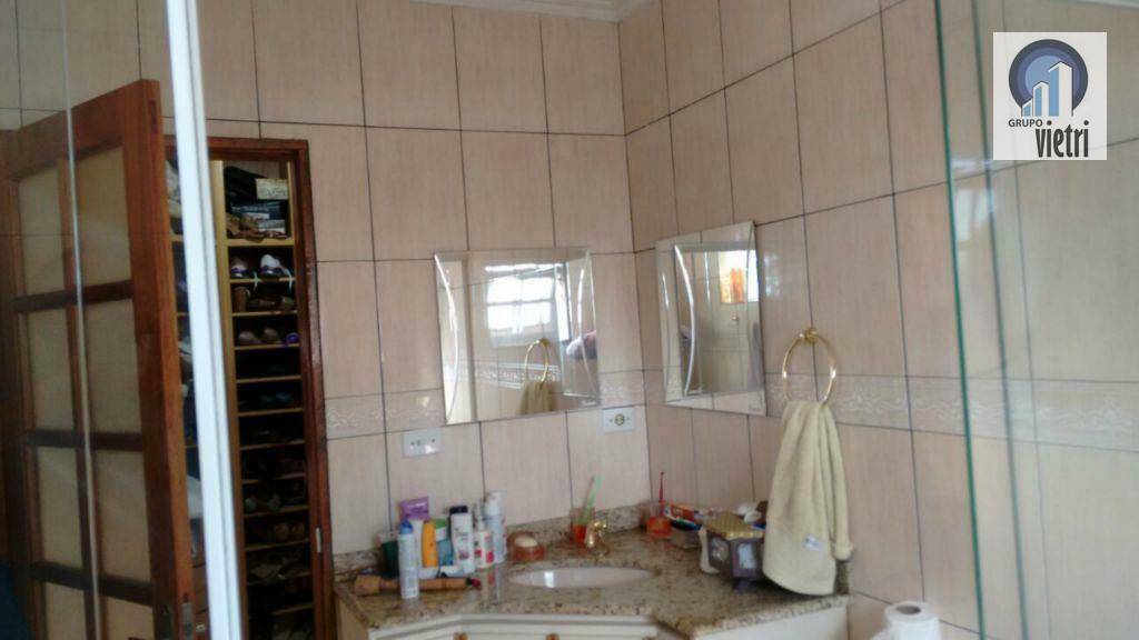 Sobrado à venda com 3 quartos, 270m² - Foto 6