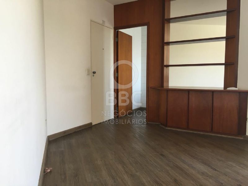 Apartamento à venda com 2 quartos, 60m² - Foto 2