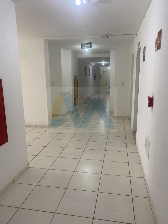 Apartamento à venda com 2 quartos, 45m² - Foto 27