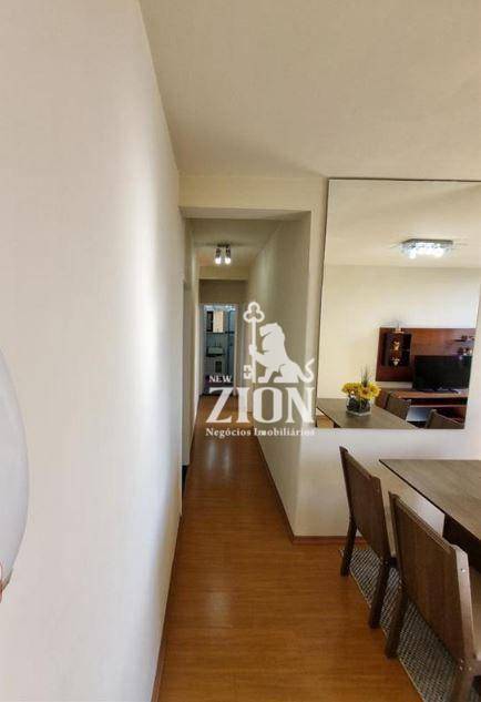 Apartamento à venda com 2 quartos, 63m² - Foto 2