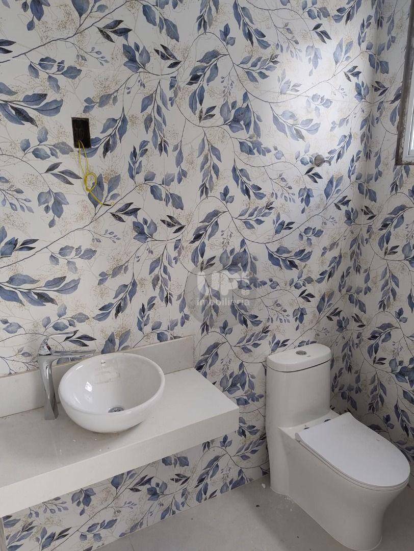 Casa à venda com 3 quartos, 211m² - Foto 9