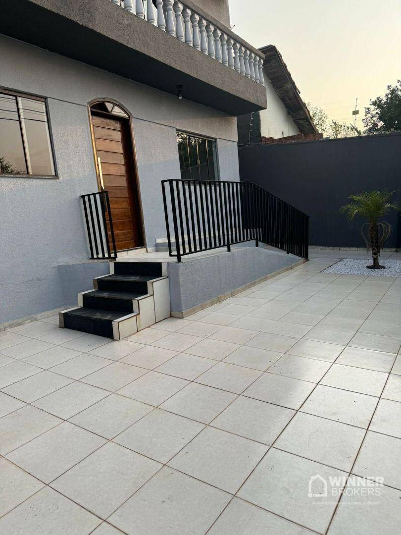 Sobrado à venda com 5 quartos, 174m² - Foto 2