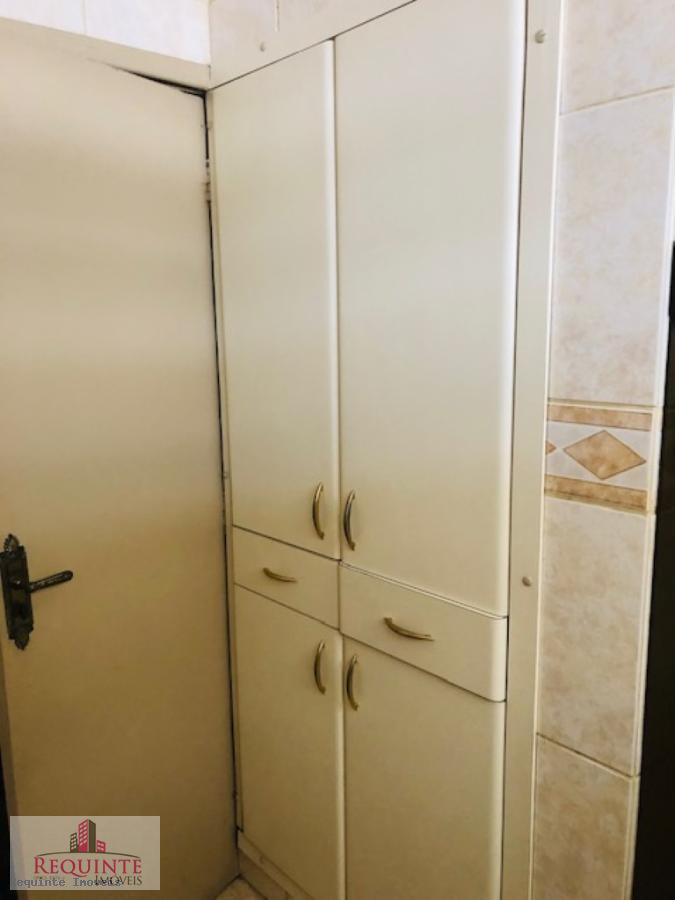 Apartamento à venda com 4 quartos, 170m² - Foto 15