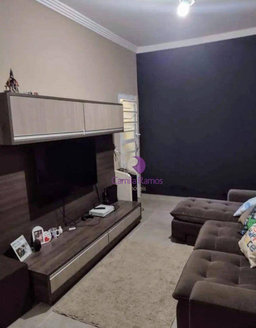 Casa para alugar com 2 quartos, 40m² - Foto 3