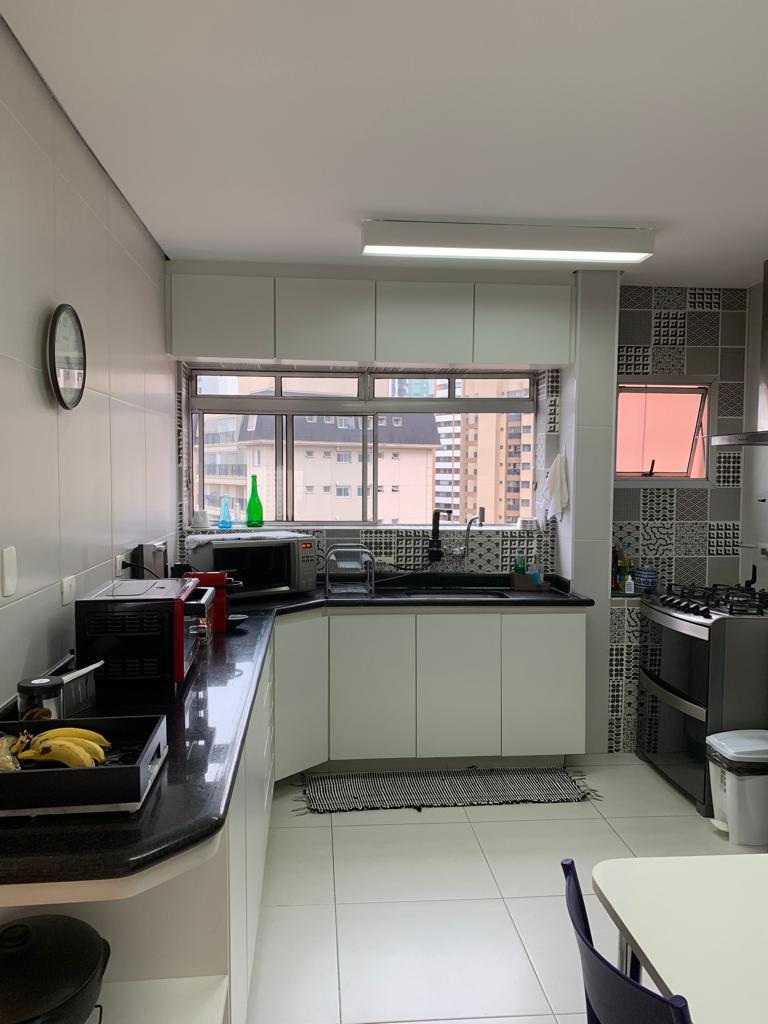 Apartamento à venda com 3 quartos, 138m² - Foto 17