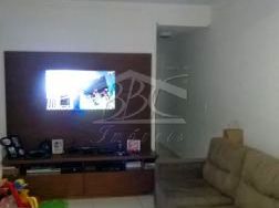 Apartamento à venda com 2 quartos, 77m² - Foto 1