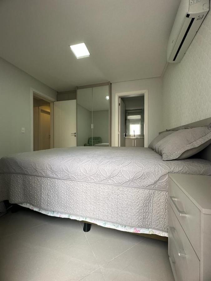 Apartamento para alugar com 3 quartos, 320m² - Foto 14