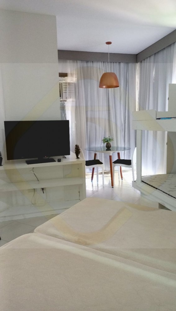 Apartamento à venda com 1 quarto, 34m² - Foto 1