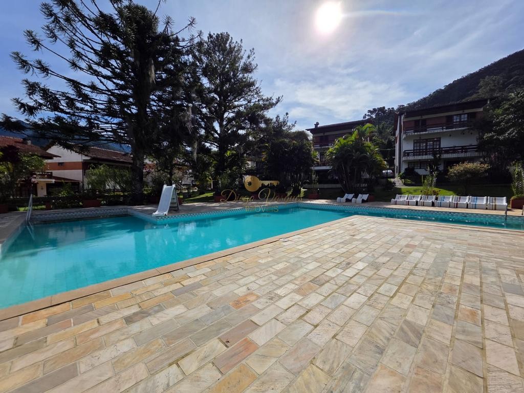 Casa de Condomínio para alugar com 4 quartos, 330m² - Foto 40