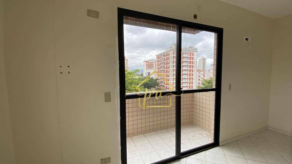 Apartamento à venda com 3 quartos, 104m² - Foto 3