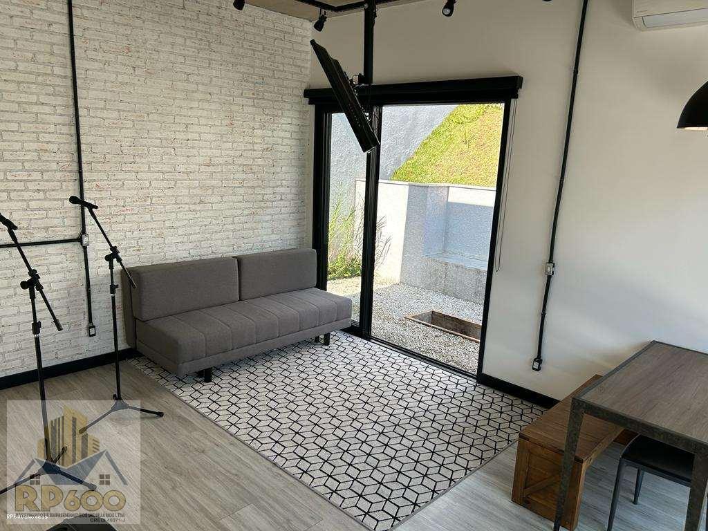 Casa de Condomínio à venda com 3 quartos, 560m² - Foto 16