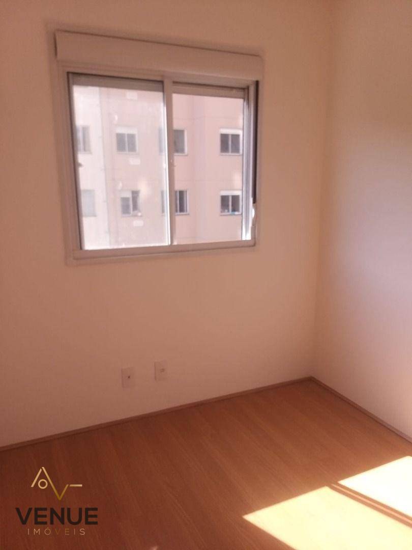 Apartamento à venda com 2 quartos, 41m² - Foto 4