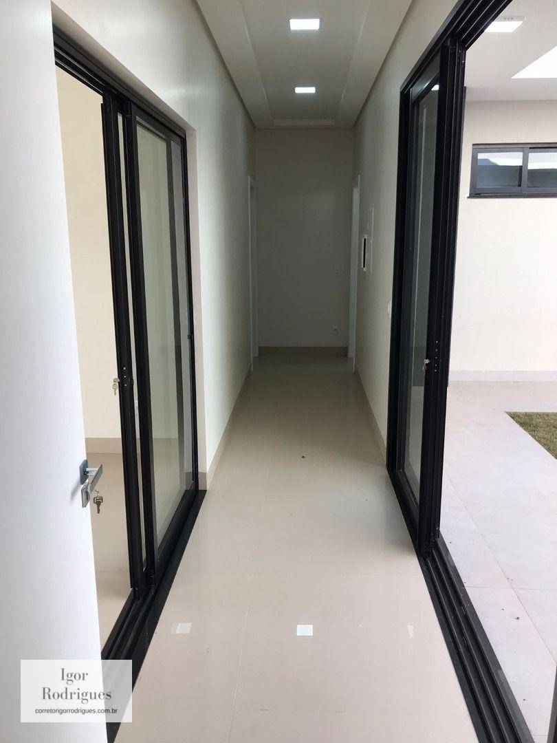 Sobrado à venda com 4 quartos, 330m² - Foto 14