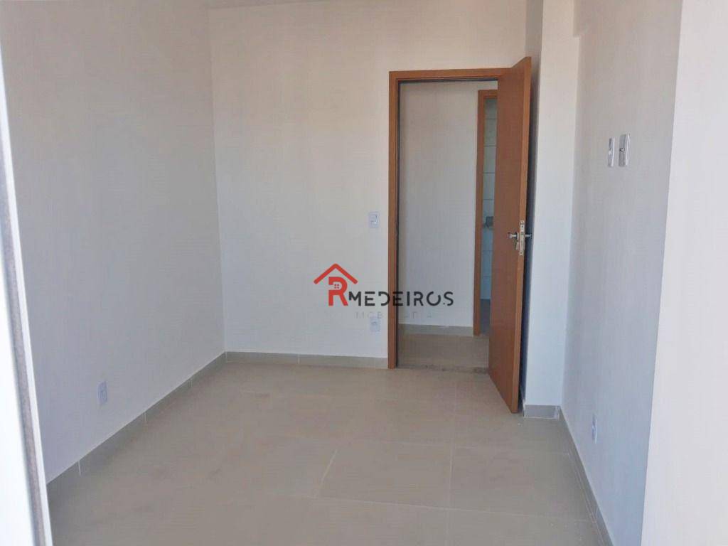 Apartamento à venda com 2 quartos, 70m² - Foto 11