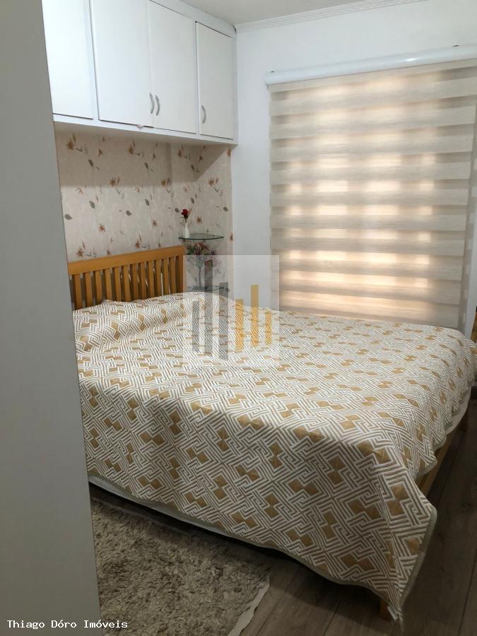 Apartamento para alugar com 2 quartos, 63m² - Foto 16