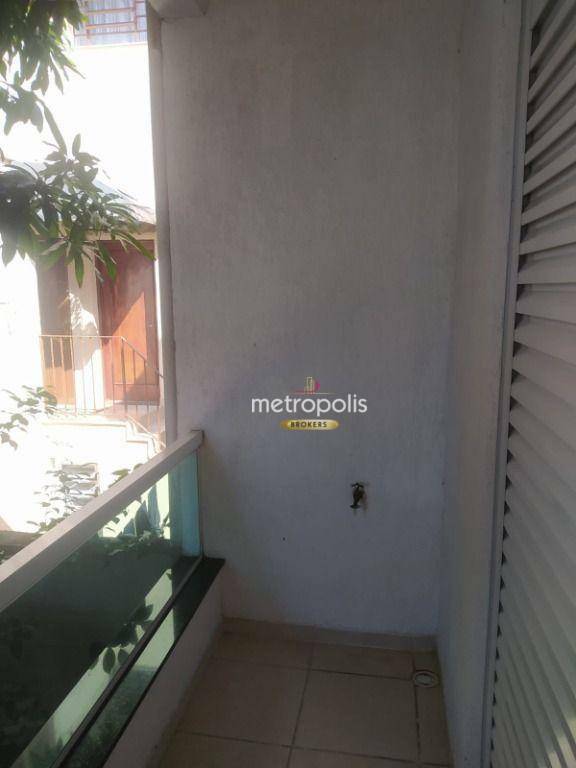 Sobrado à venda com 2 quartos, 200m² - Foto 43