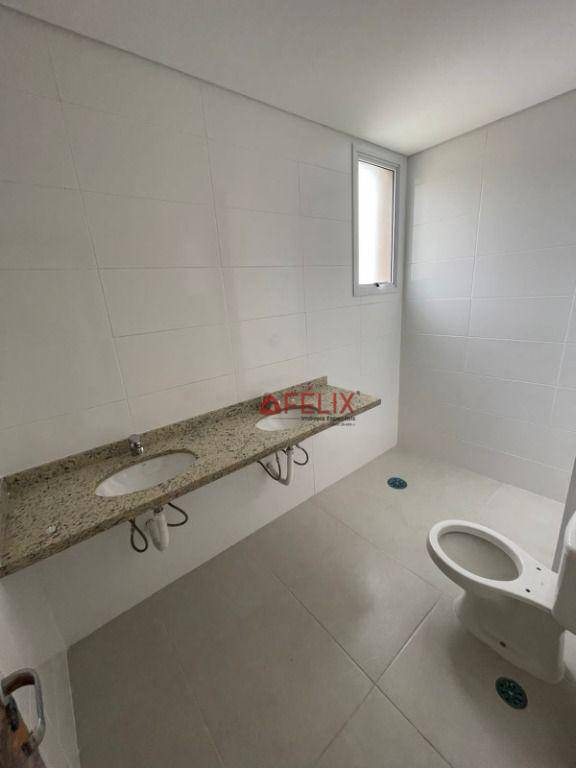 Apartamento à venda com 3 quartos, 155m² - Foto 17