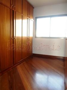 Apartamento para alugar com 4 quartos, 170m² - Foto 21