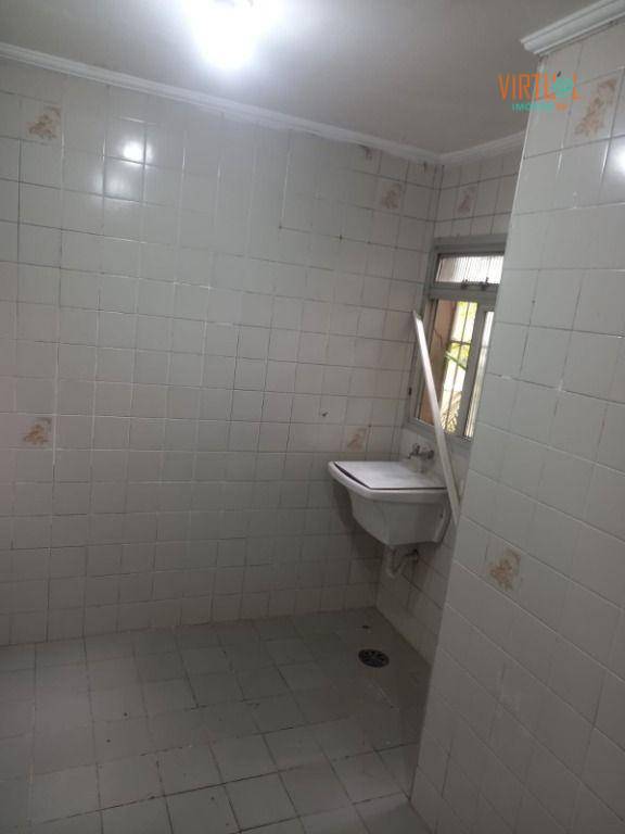 Apartamento para alugar com 1 quarto, 40m² - Foto 10