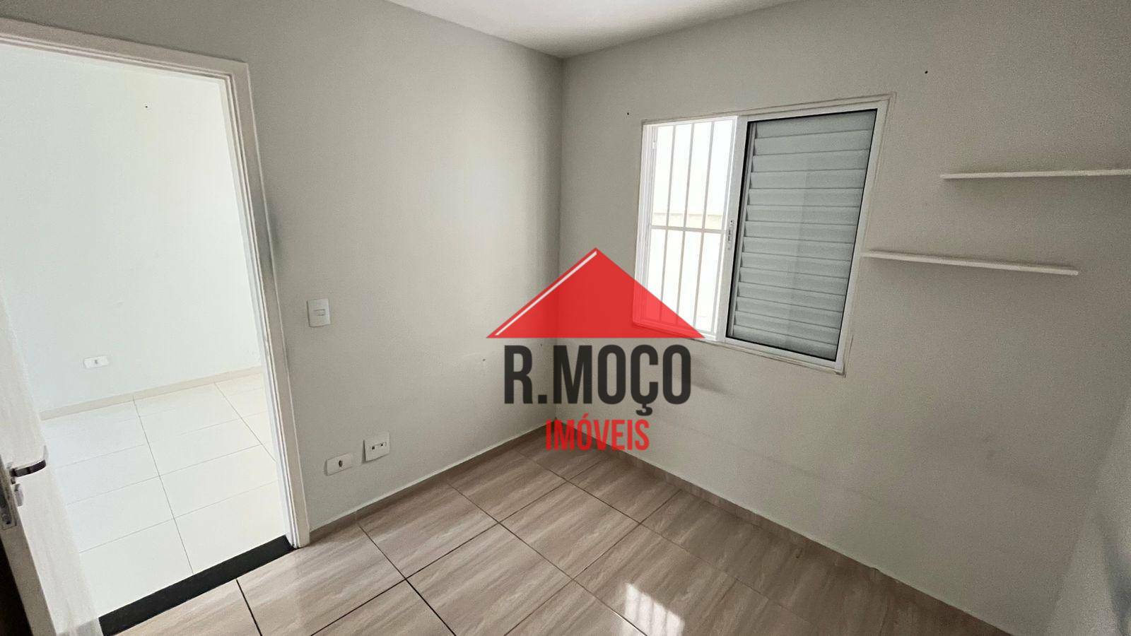 Apartamento para alugar com 2 quartos, 40m² - Foto 11