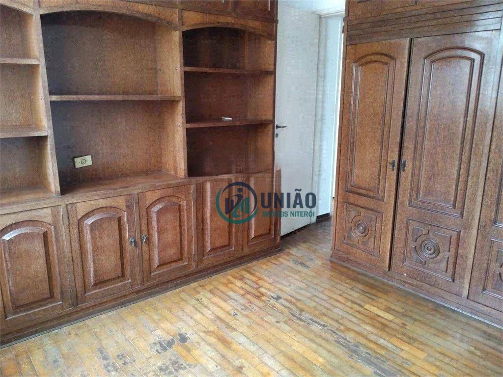 Apartamento à venda com 2 quartos, 80m² - Foto 5