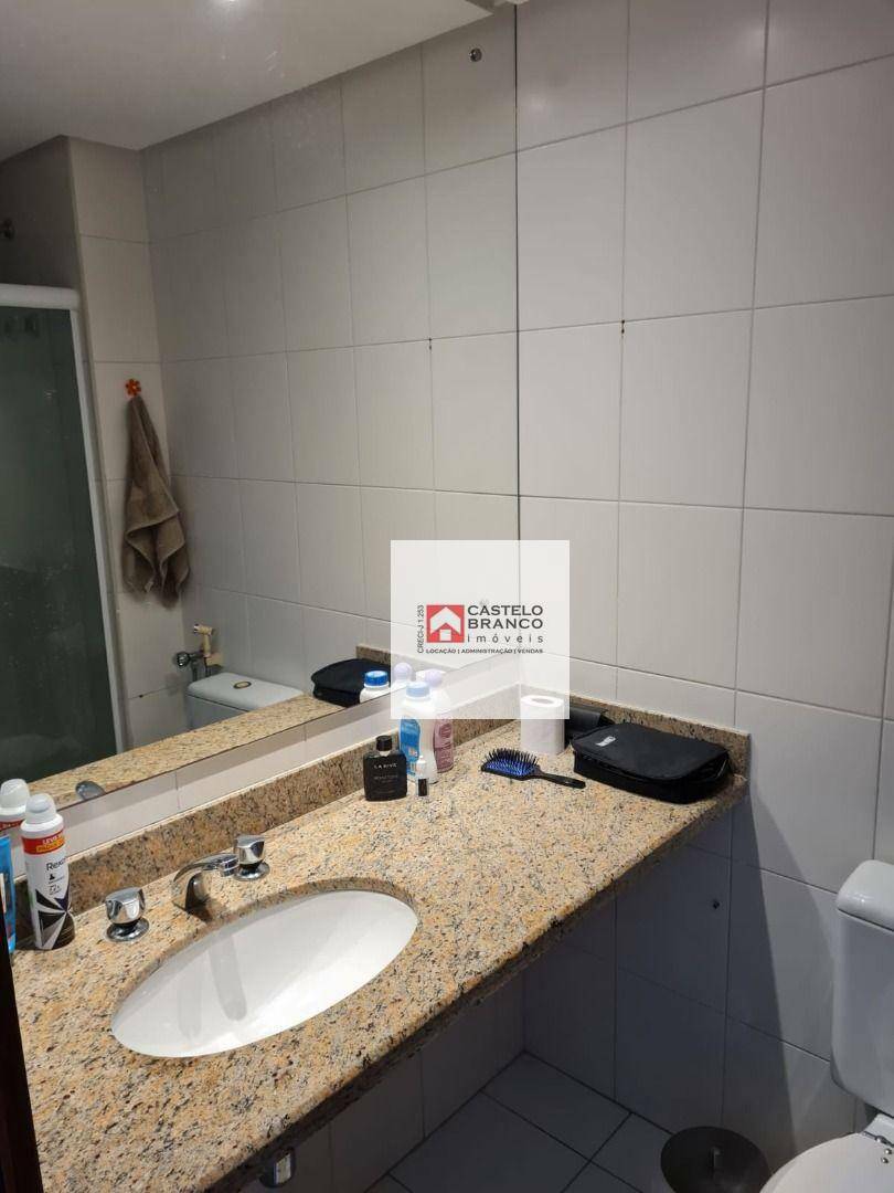 Apartamento à venda com 3 quartos, 158m² - Foto 10