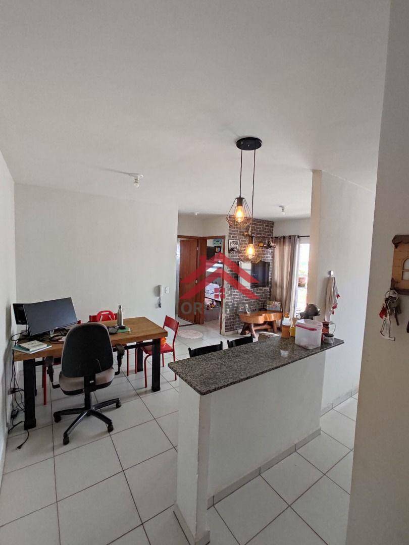 Apartamento à venda com 2 quartos, 51m² - Foto 4