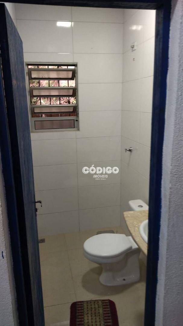 Depósito-Galpão-Armazém para alugar, 712m² - Foto 13