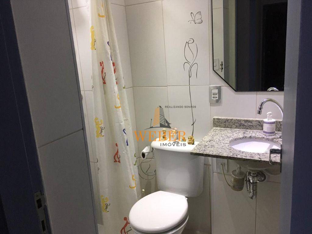 Apartamento à venda com 3 quartos, 70m² - Foto 12