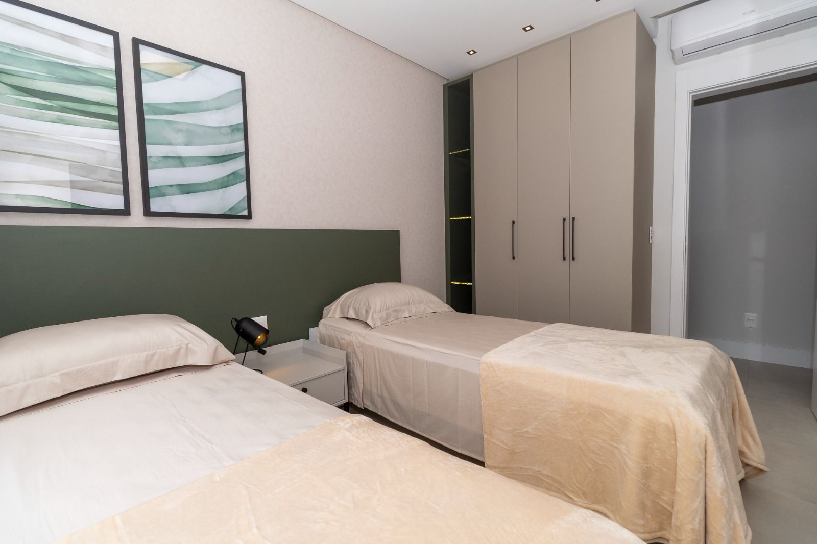 Apartamento à venda com 3 quartos, 90m² - Foto 15