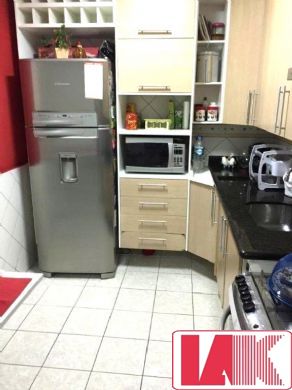 Apartamento à venda com 2 quartos, 76m² - Foto 10