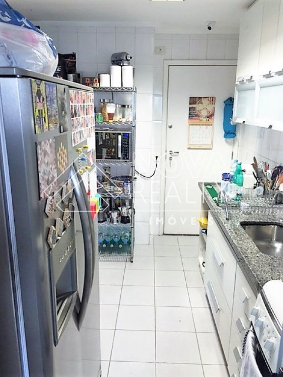 Apartamento à venda com 2 quartos, 78m² - Foto 9