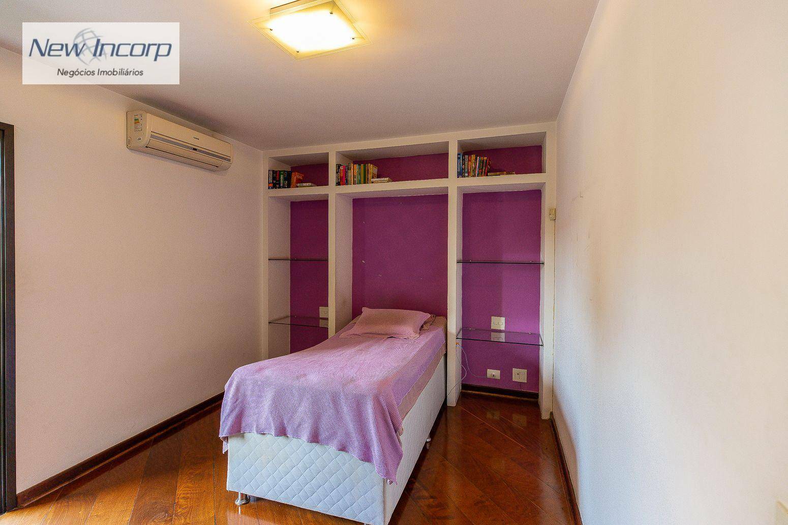 Sobrado à venda com 4 quartos, 525m² - Foto 42