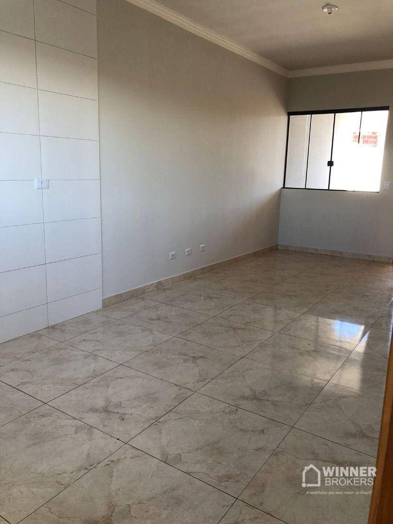 Casa à venda com 2 quartos, 74m² - Foto 3