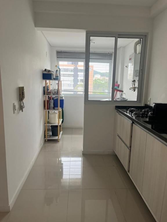 Apartamento à venda com 2 quartos, 81m² - Foto 8