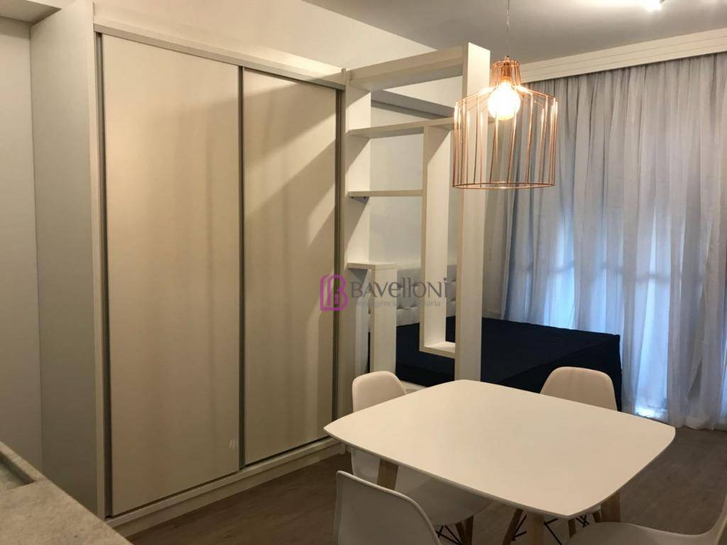 Apartamento para alugar com 1 quarto, 35m² - Foto 2