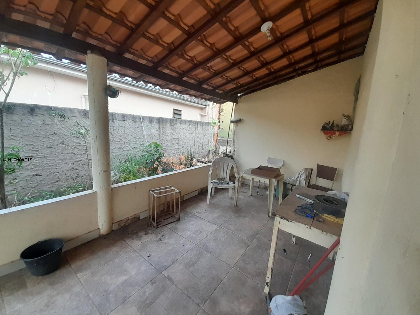 Casa à venda com 3 quartos, 370m² - Foto 7