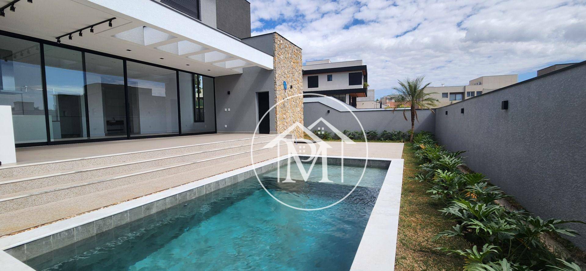 Casa de Condomínio à venda com 4 quartos, 323m² - Foto 5