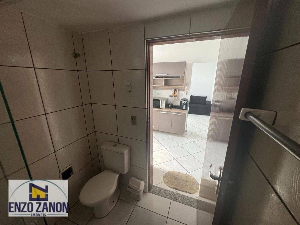 Apartamento para alugar com 2 quartos, 70m² - Foto 26