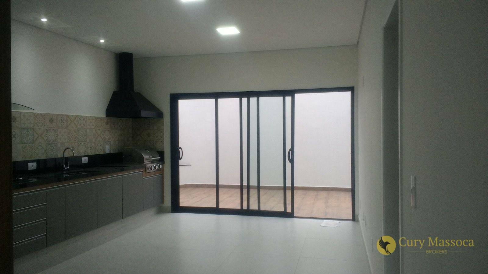 Casa de Condomínio para alugar com 3 quartos, 202m² - Foto 11