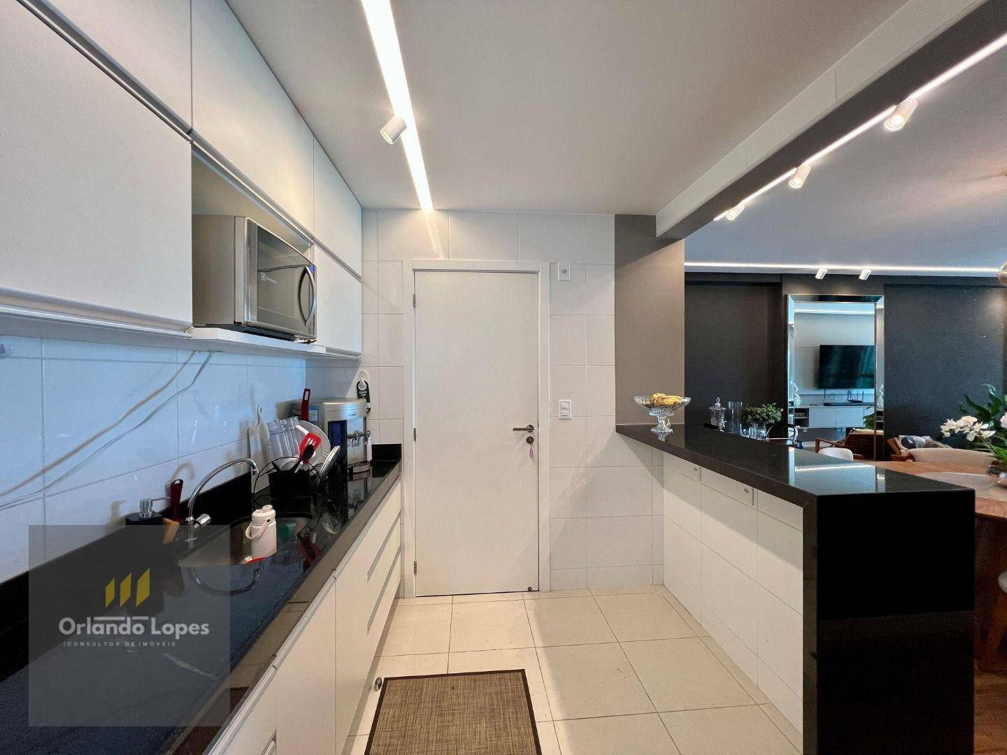 Apartamento à venda com 4 quartos, 145m² - Foto 19