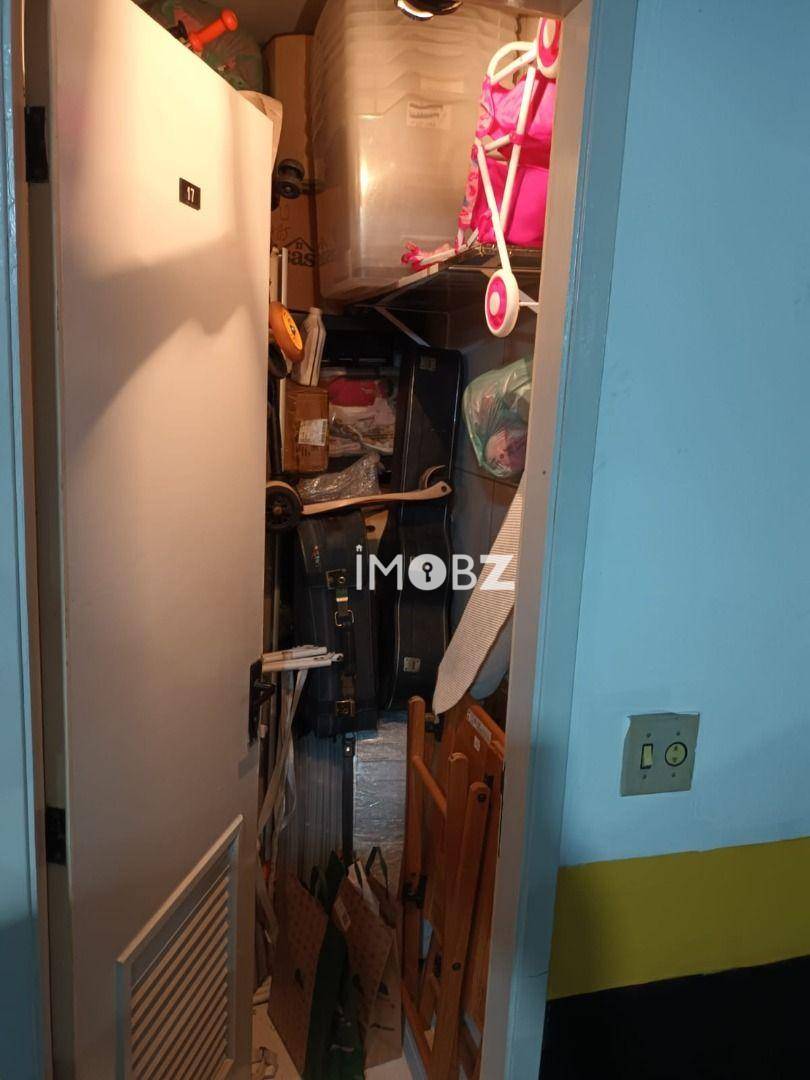 Apartamento à venda com 2 quartos, 75m² - Foto 15