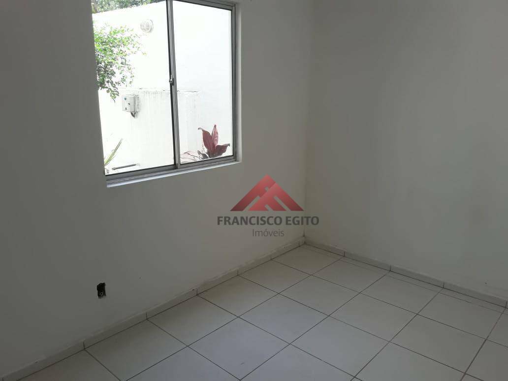 Apartamento à venda com 2 quartos, 42m² - Foto 5